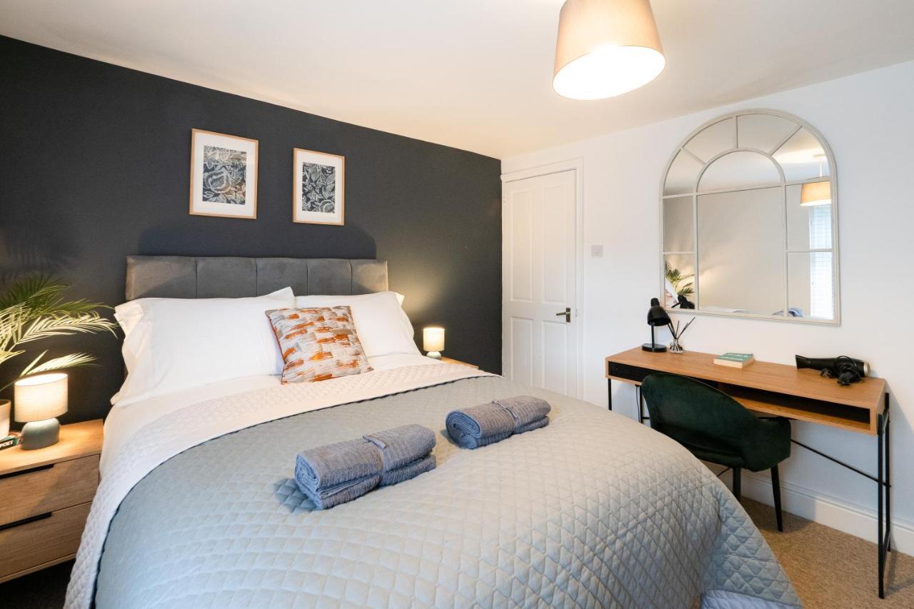 Stunning 2-Bedroom Home In City Centre With Wi-Fi! Royal Tunbridge Wells Exterior foto