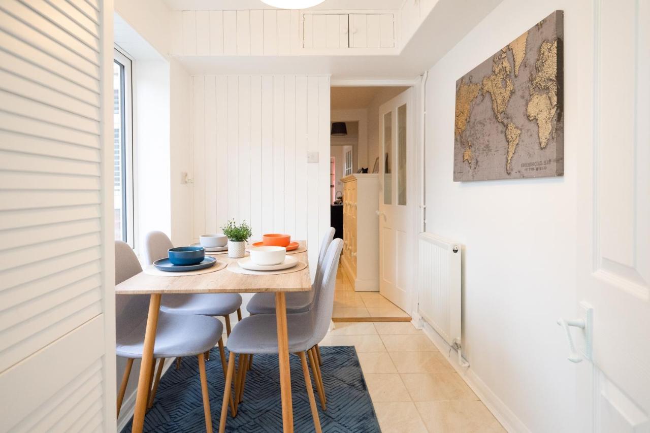 Stunning 2-Bedroom Home In City Centre With Wi-Fi! Royal Tunbridge Wells Exterior foto